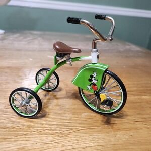 Hallmark Keepsake Ornament 1934 Mickey Mouse Velocipede Sidewalk Cruisers 2001